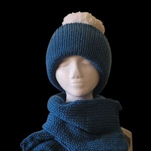 Handmade Beanie with Neck Warmer